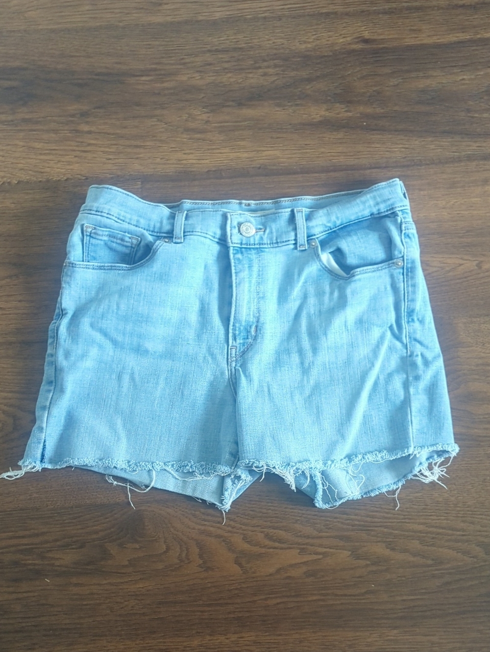 Levi's Cutoff Jean Shorts Size 29 Light Wash Summer Comfy Stretchy Soft